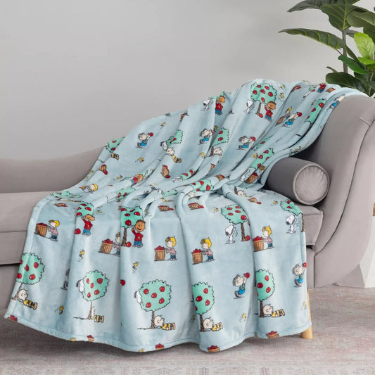 Peanuts Harvest Plush Throw